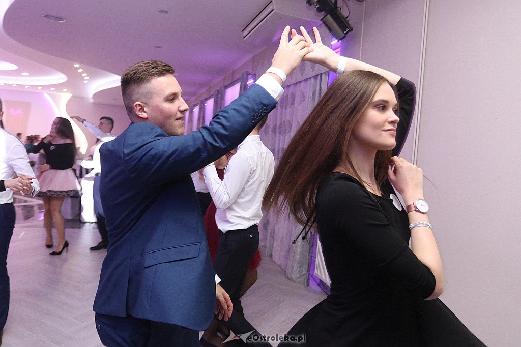 Studniówka ZSZ 1 w Ostrołęce [05.01.2019] - zdjęcie #137 - eOstroleka.pl