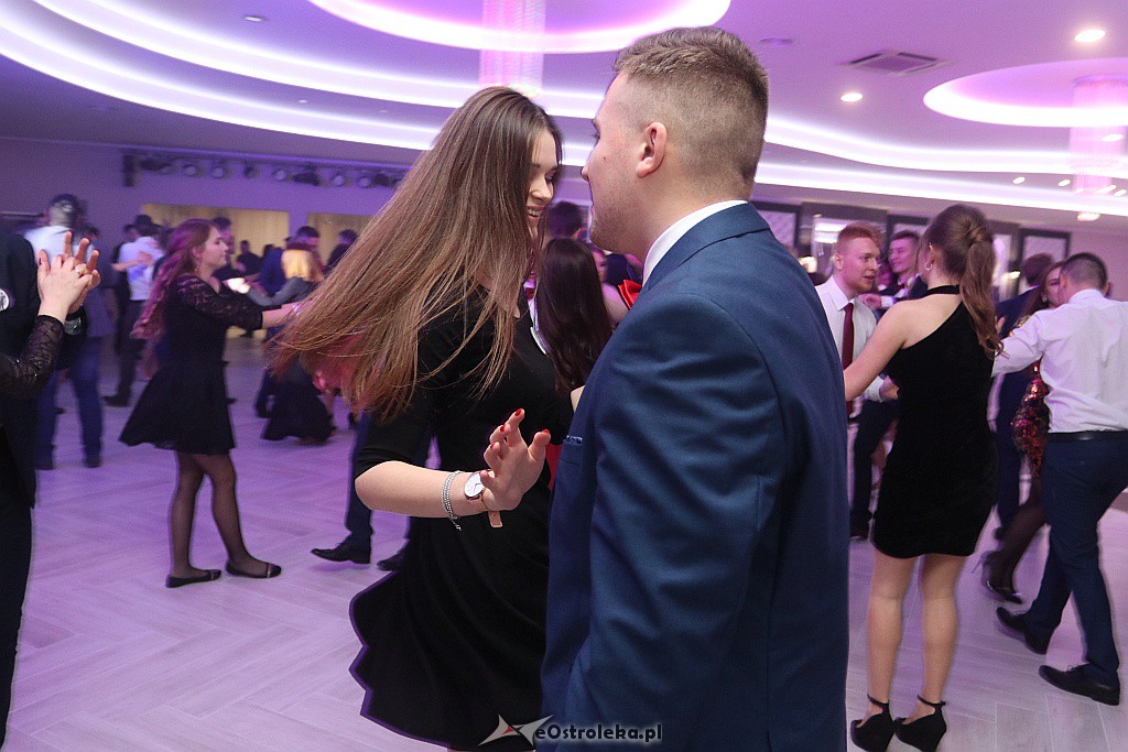 Studniówka ZSZ 1 w Ostrołęce [05.01.2019] - zdjęcie #136 - eOstroleka.pl