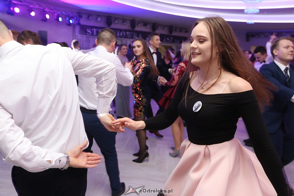 Studniówka ZSZ 1 w Ostrołęce [05.01.2019] - zdjęcie #134 - eOstroleka.pl