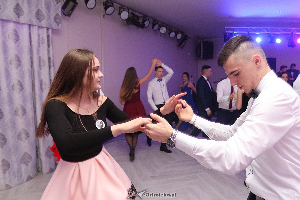 Studniówka ZSZ 1 w Ostrołęce [05.01.2019] - zdjęcie #133 - eOstroleka.pl