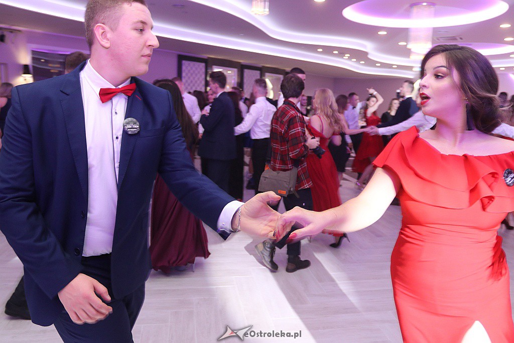 Studniówka ZSZ 1 w Ostrołęce [05.01.2019] - zdjęcie #86 - eOstroleka.pl