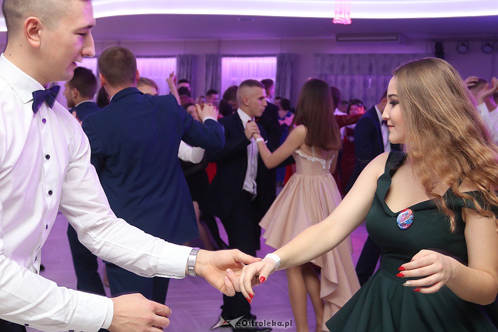 Studniówka ZSZ 1 w Ostrołęce [05.01.2019] - zdjęcie #73 - eOstroleka.pl