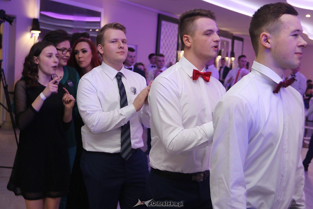 Studniówka ZSZ 1 w Ostrołęce [05.01.2019] - zdjęcie #48 - eOstroleka.pl