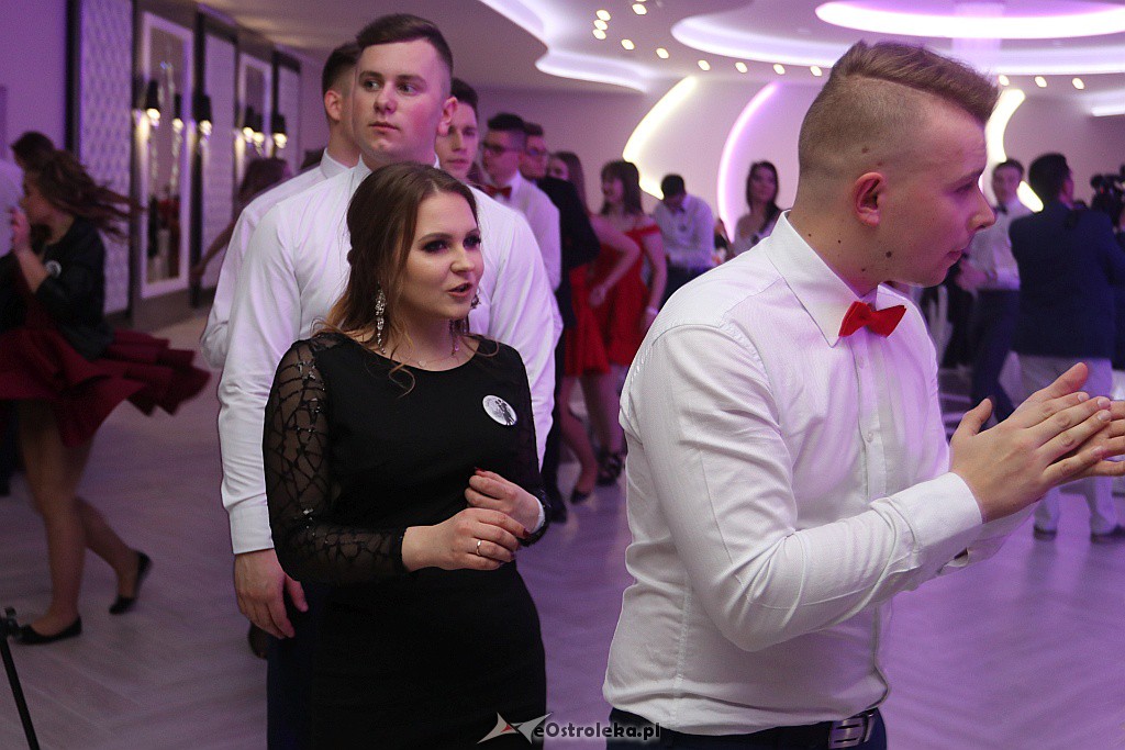 Studniówka ZSZ 1 w Ostrołęce [05.01.2019] - zdjęcie #43 - eOstroleka.pl