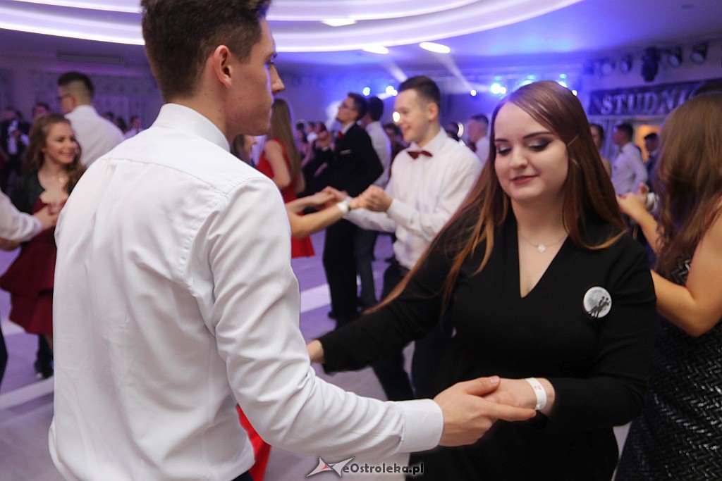 Studniówka ZSZ 1 w Ostrołęce [05.01.2019] - zdjęcie #10 - eOstroleka.pl