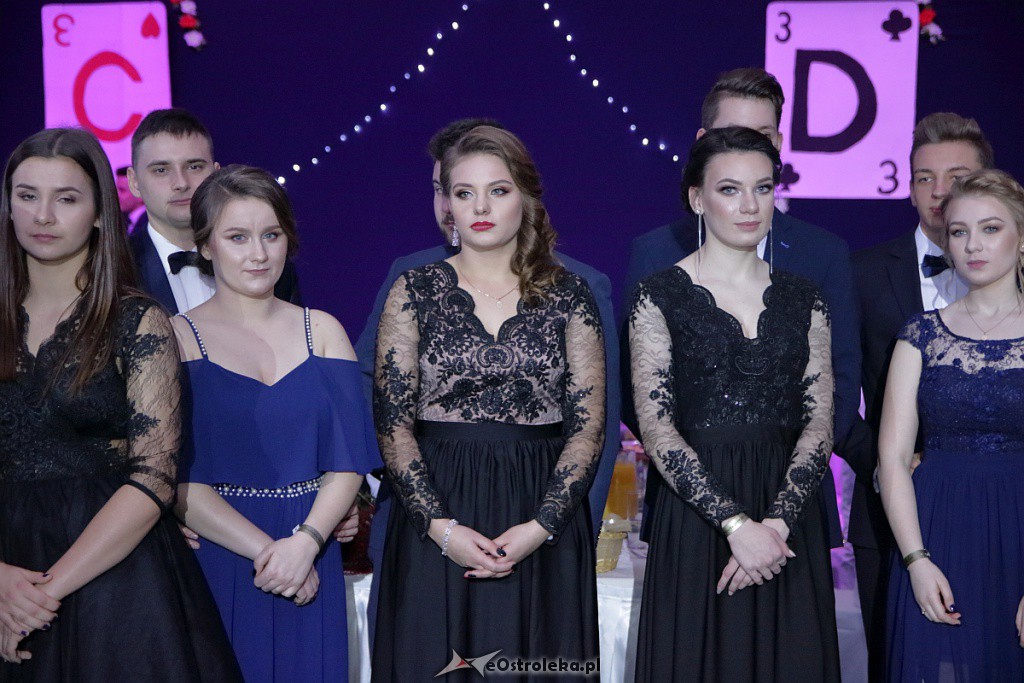 „Baśniowa” studniówka w III LO [05.01.2019] - zdjęcie #141 - eOstroleka.pl