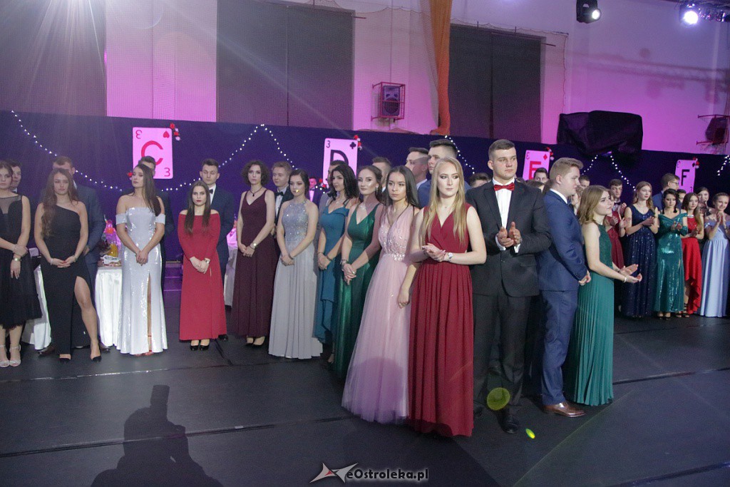 „Baśniowa” studniówka w III LO [05.01.2019] - zdjęcie #136 - eOstroleka.pl