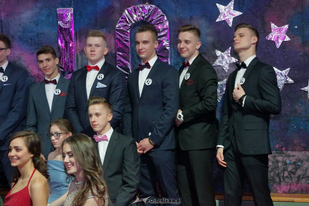 „Baśniowa” studniówka w III LO [05.01.2019] - zdjęcie #111 - eOstroleka.pl