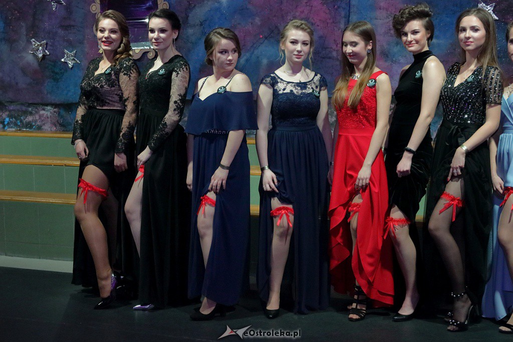 „Baśniowa” studniówka w III LO [05.01.2019] - zdjęcie #77 - eOstroleka.pl