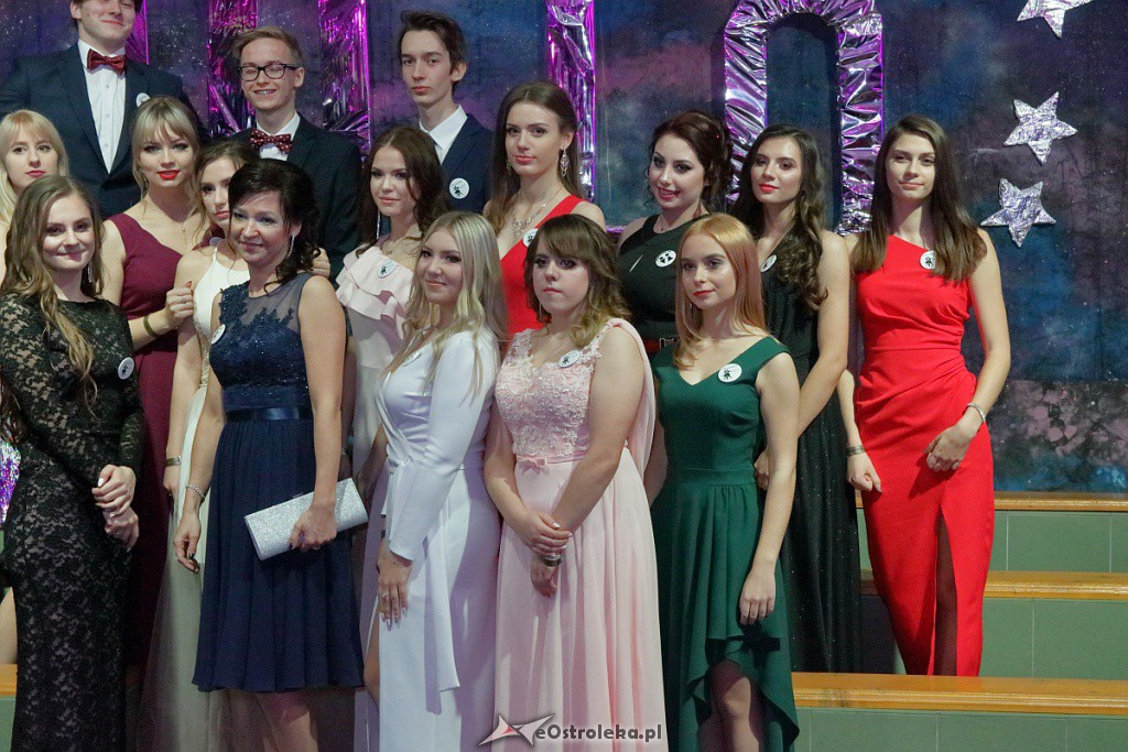 „Baśniowa” studniówka w III LO [05.01.2019] - zdjęcie #47 - eOstroleka.pl