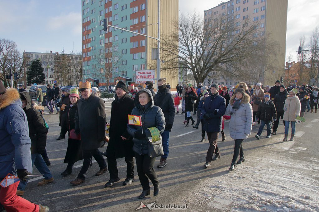 Orszak Trzech Króli w Ostrołęce [06.01.2019] - zdjęcie #48 - eOstroleka.pl