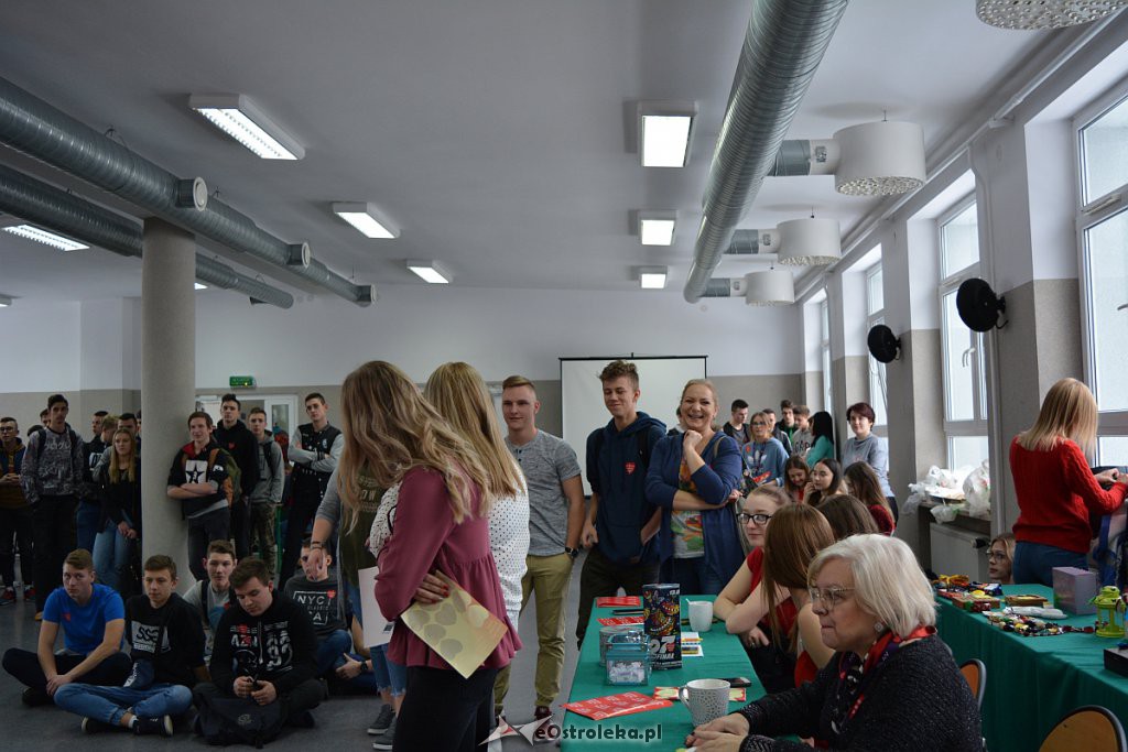 Mały finał WOŚP w ZSZ nr 2 [11.01.2019] - zdjęcie #79 - eOstroleka.pl