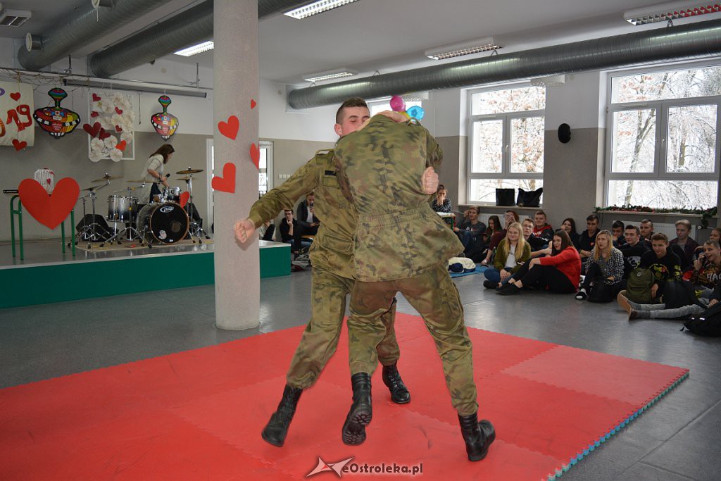 Mały finał WOŚP w ZSZ nr 2 [11.01.2019] - zdjęcie #57 - eOstroleka.pl