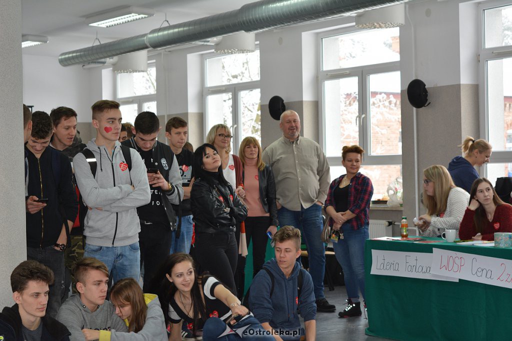 Mały finał WOŚP w ZSZ nr 2 [11.01.2019] - zdjęcie #40 - eOstroleka.pl