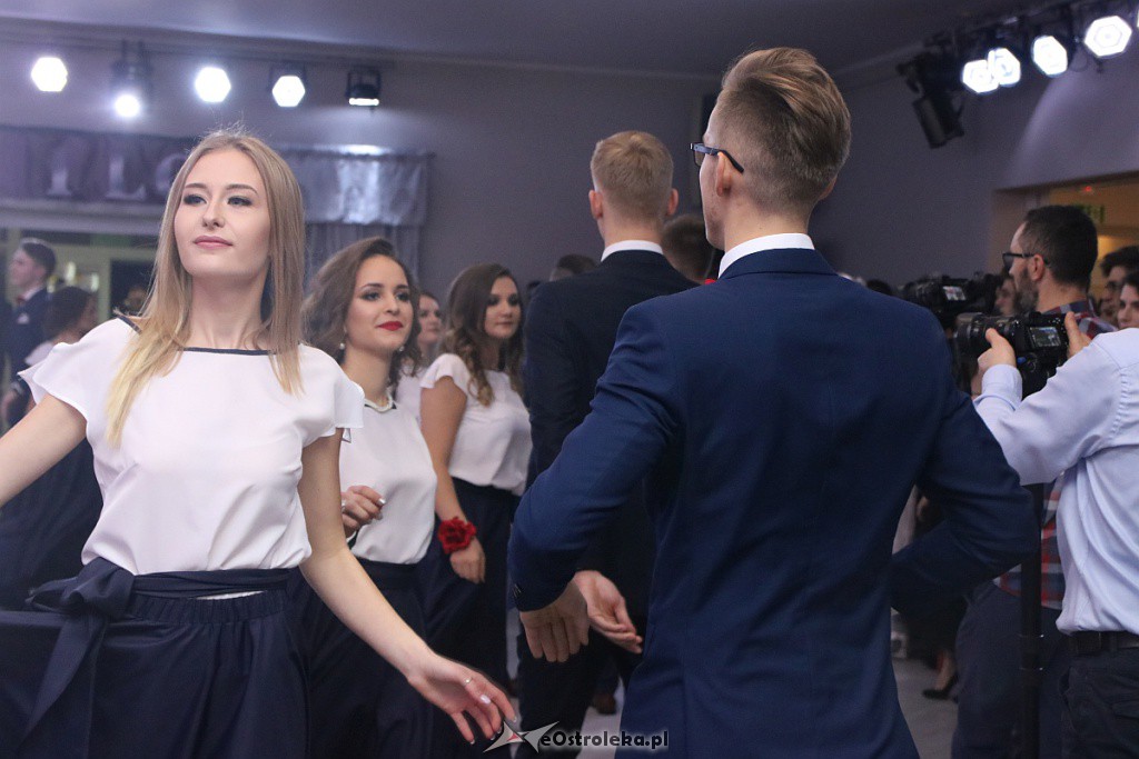 Studniówka 2019 I LO w Ostrołęce [12.01.2019] - zdjęcie #132 - eOstroleka.pl