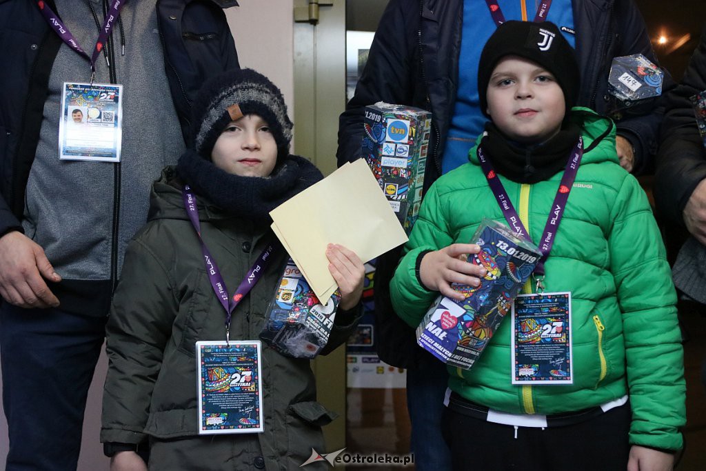 WOŚP 2019  w Ostrołęce - start, wydawanie puszek [13.01.2019] - zdjęcie #38 - eOstroleka.pl