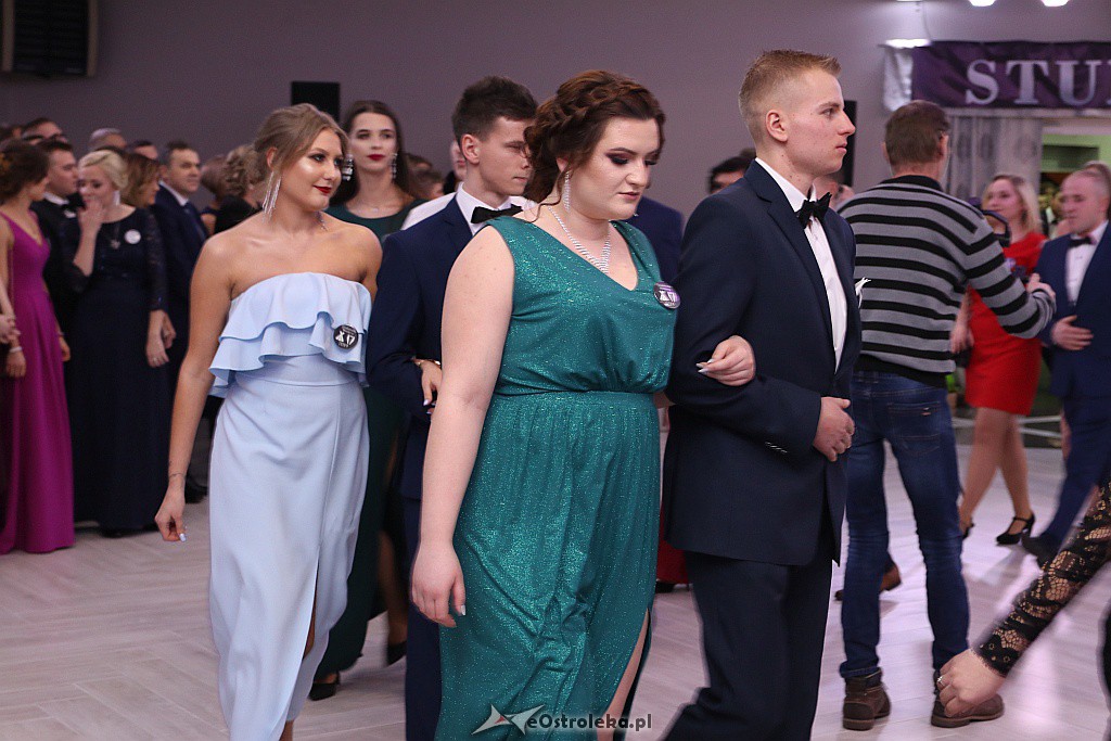 Studniówka ZSZ 4 w Ostrołęce [19.01.2019] - zdjęcie #26 - eOstroleka.pl