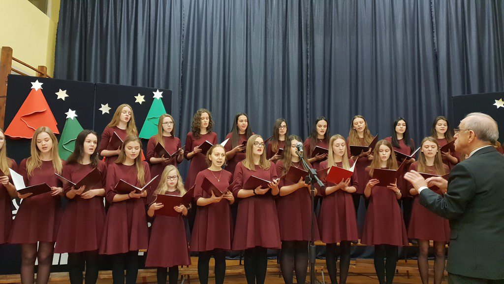 Noworoczny koncert chóru Cantilena w II LO [22.01.2019] - zdjęcie #7 - eOstroleka.pl
