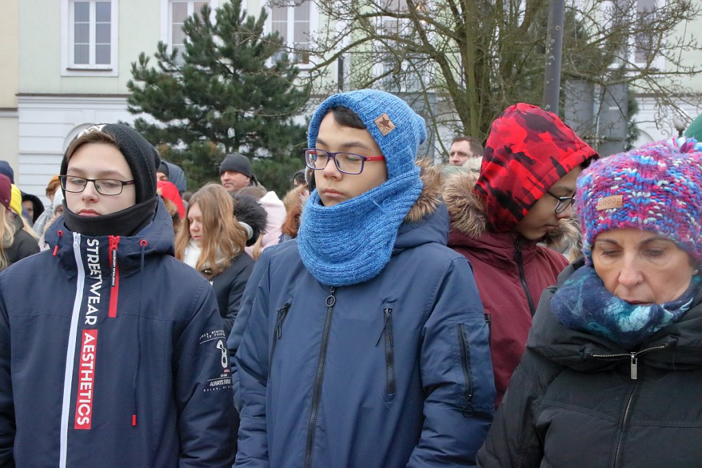 Ostrołęcka młodzież sprzeciwia się agresji i mowie nienawiści  [24.01.2019] - zdjęcie #35 - eOstroleka.pl