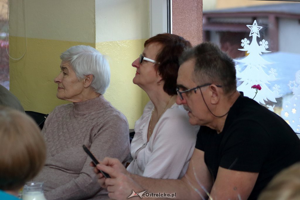 Dzień Babci i Dziadka w PM nr 17 Kraina Misiów [24.01.2019] - zdjęcie #10 - eOstroleka.pl
