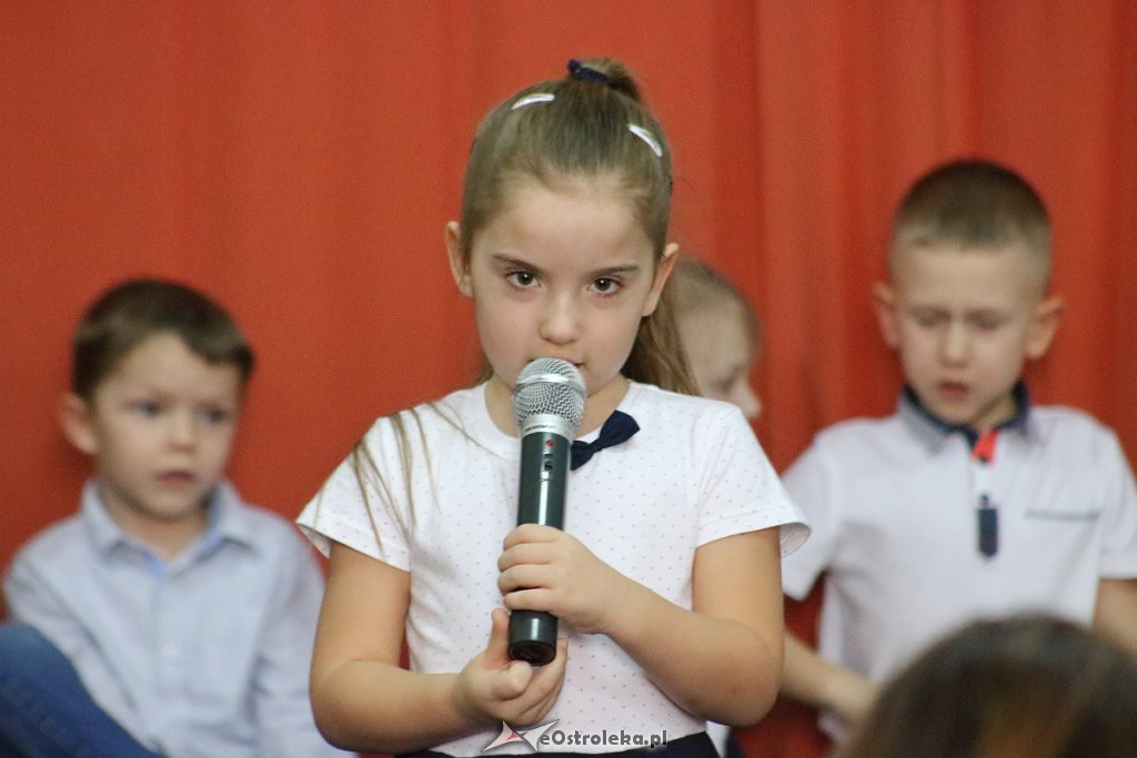 Dzień Babci i Dziadka w PM nr 17 Kraina Misiów [24.01.2019] - zdjęcie #126 - eOstroleka.pl