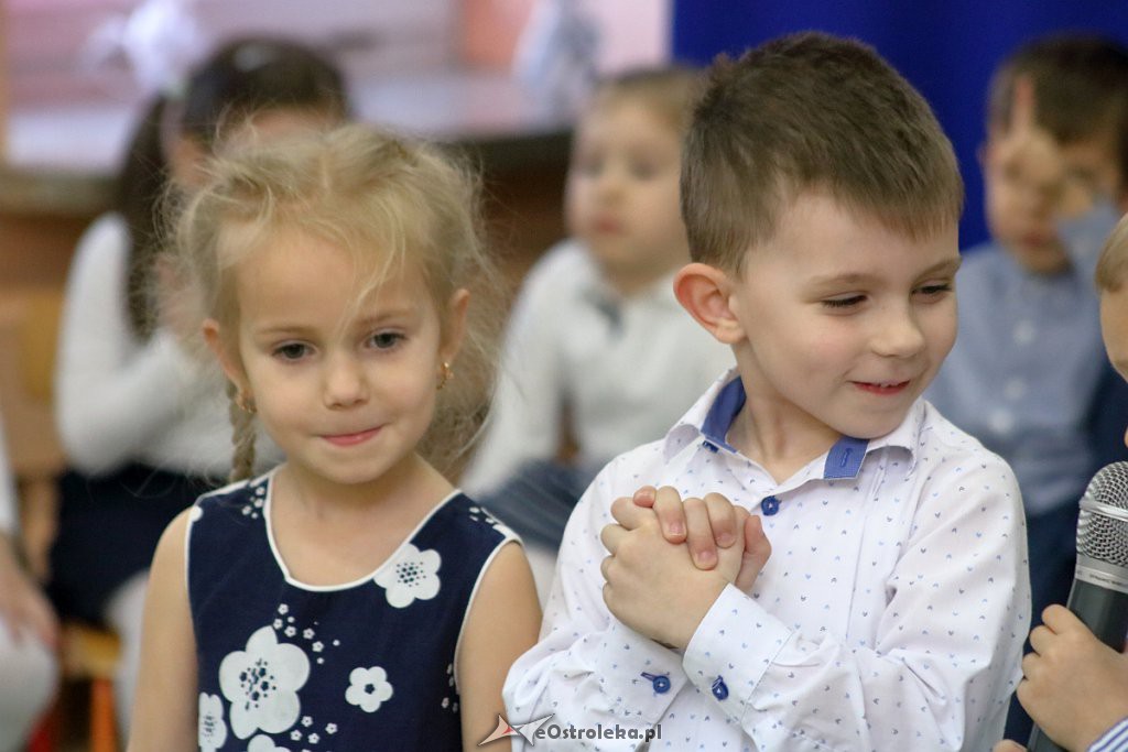 Dzień Babci i Dziadka w PM nr 17 Kraina Misiów [24.01.2019] - zdjęcie #71 - eOstroleka.pl