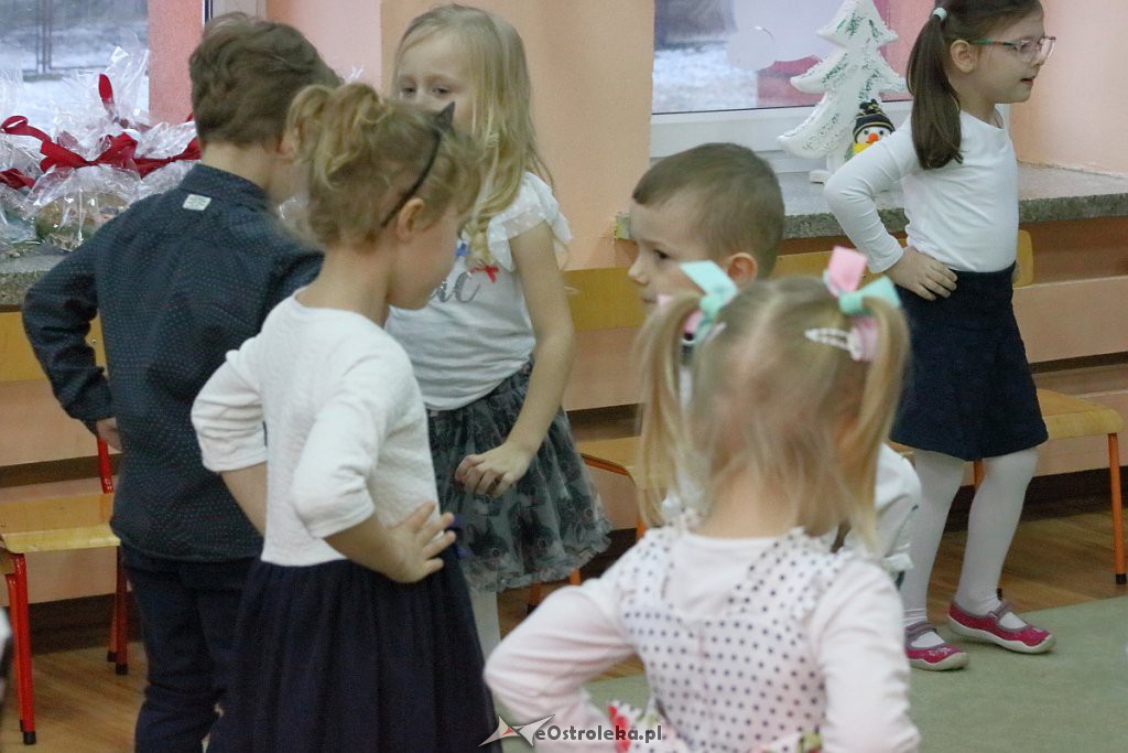Dzień Babci i Dziadka w PM nr 17 Kraina Misiów [24.01.2019] - zdjęcie #56 - eOstroleka.pl