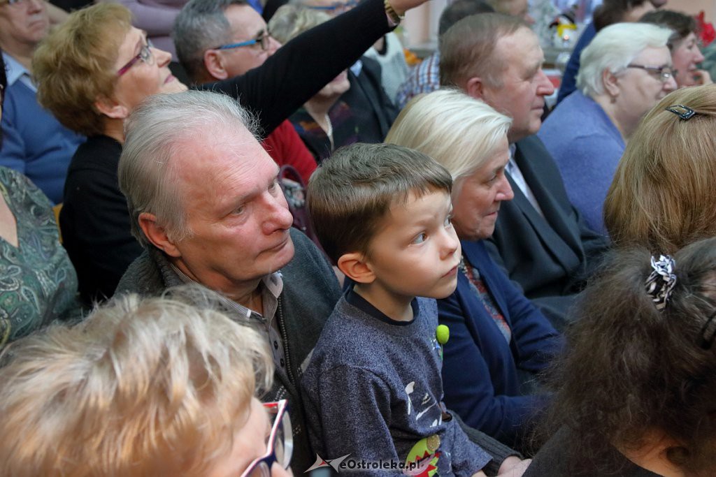 Dzień Babci i Dziadka w PM nr 17 Kraina Misiów [24.01.2019] - zdjęcie #194 - eOstroleka.pl