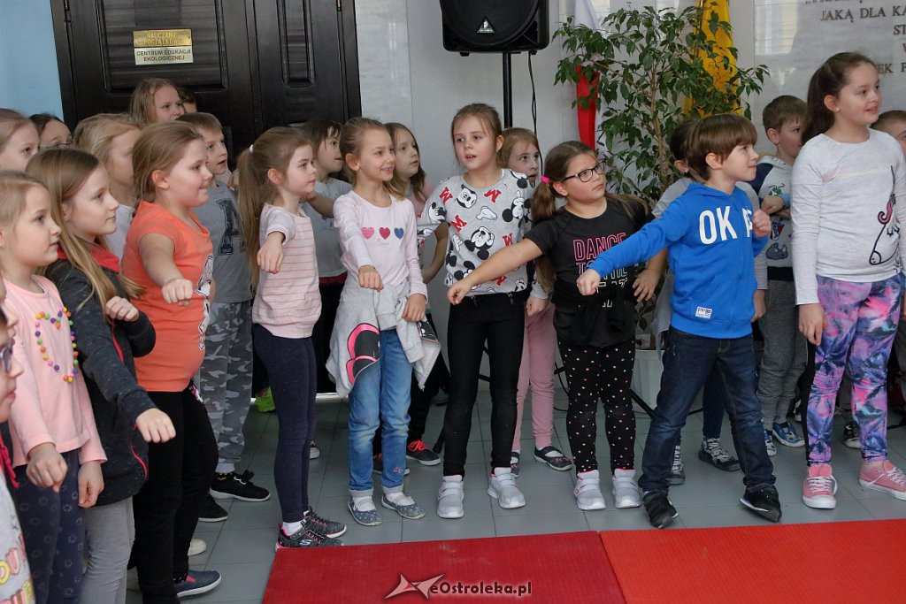 Fit Day w Szkole Podstawowej nr 10 [25.01.2019] - zdjęcie #16 - eOstroleka.pl