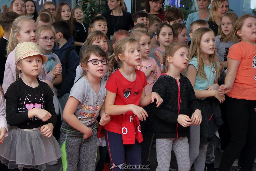 Fit Day w Szkole Podstawowej nr 10 [25.01.2019] - zdjęcie #51 - eOstroleka.pl
