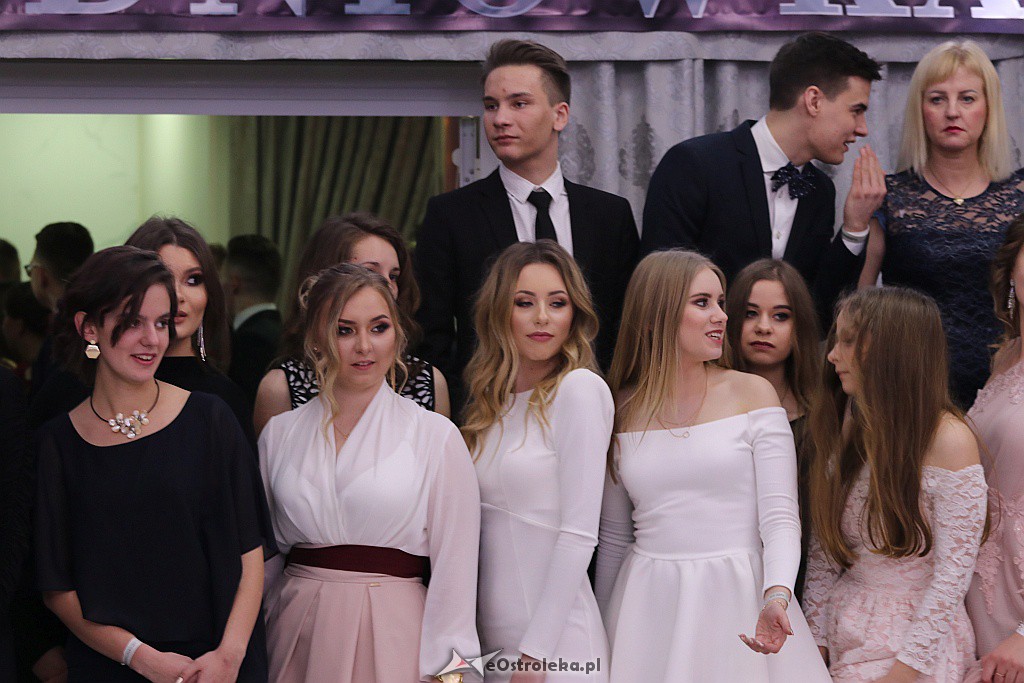Studniówka II LO w Ostrołęce [25.01.2019] - zdjęcie #107 - eOstroleka.pl