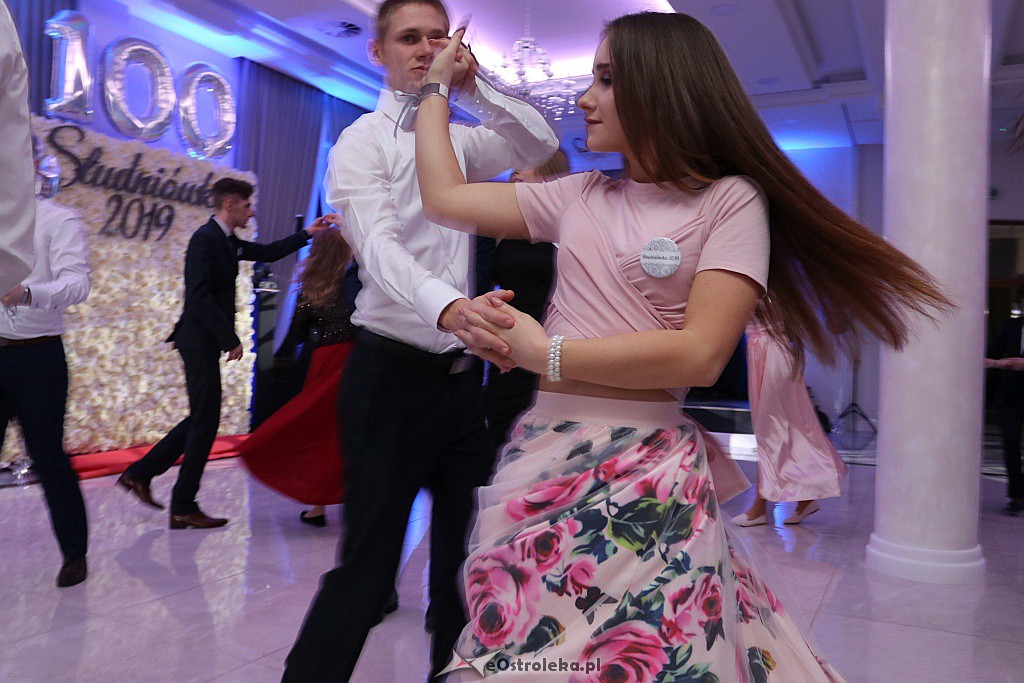 Studniówka ZSZ 3  w Ostrołęce [26.01.2019] - zdjęcie #146 - eOstroleka.pl