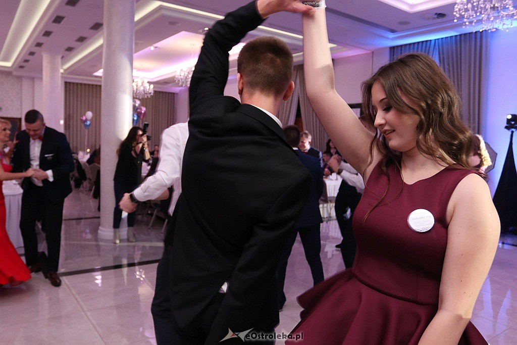 Studniówka ZSZ 3  w Ostrołęce [26.01.2019] - zdjęcie #141 - eOstroleka.pl