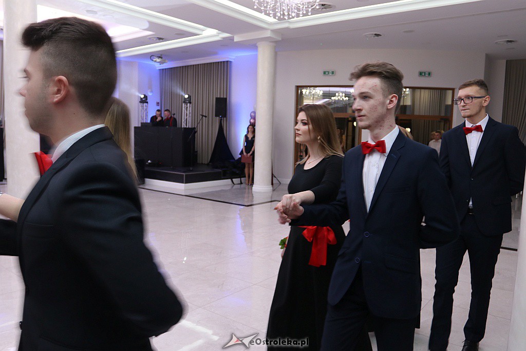 Studniówka ZSZ 3  w Ostrołęce [26.01.2019] - zdjęcie #130 - eOstroleka.pl