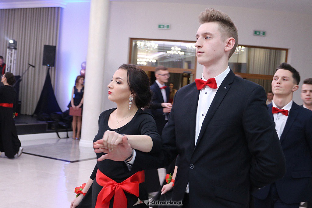 Studniówka ZSZ 3  w Ostrołęce [26.01.2019] - zdjęcie #127 - eOstroleka.pl