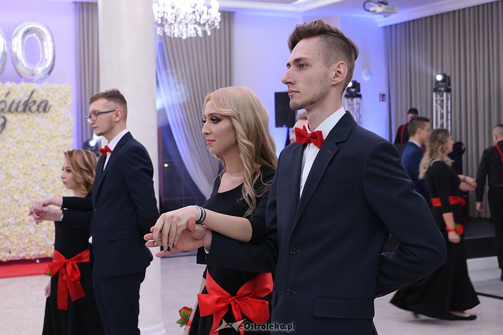 Studniówka ZSZ 3  w Ostrołęce [26.01.2019] - zdjęcie #118 - eOstroleka.pl