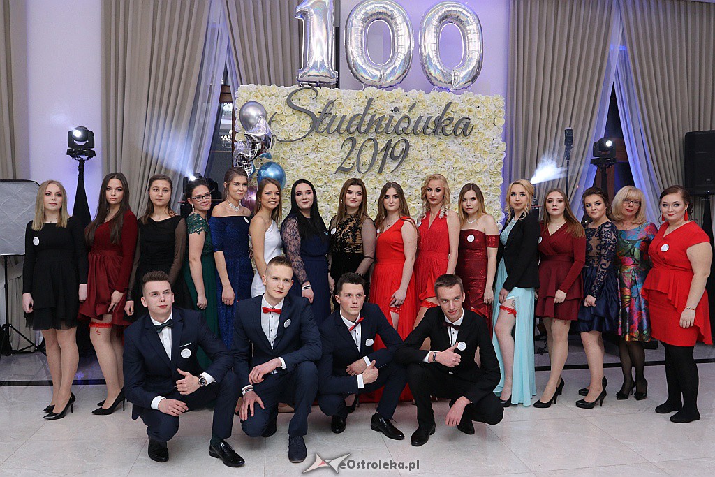 Studniówka ZSZ 3  w Ostrołęce [26.01.2019] - zdjęcie #113 - eOstroleka.pl