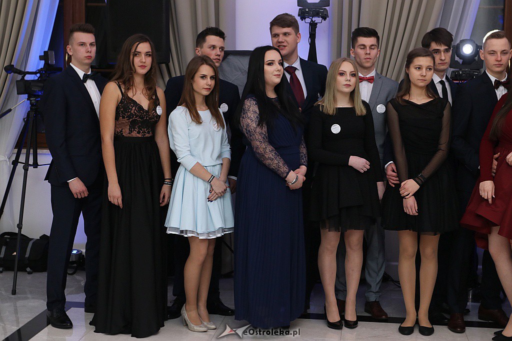 Studniówka ZSZ 3  w Ostrołęce [26.01.2019] - zdjęcie #111 - eOstroleka.pl