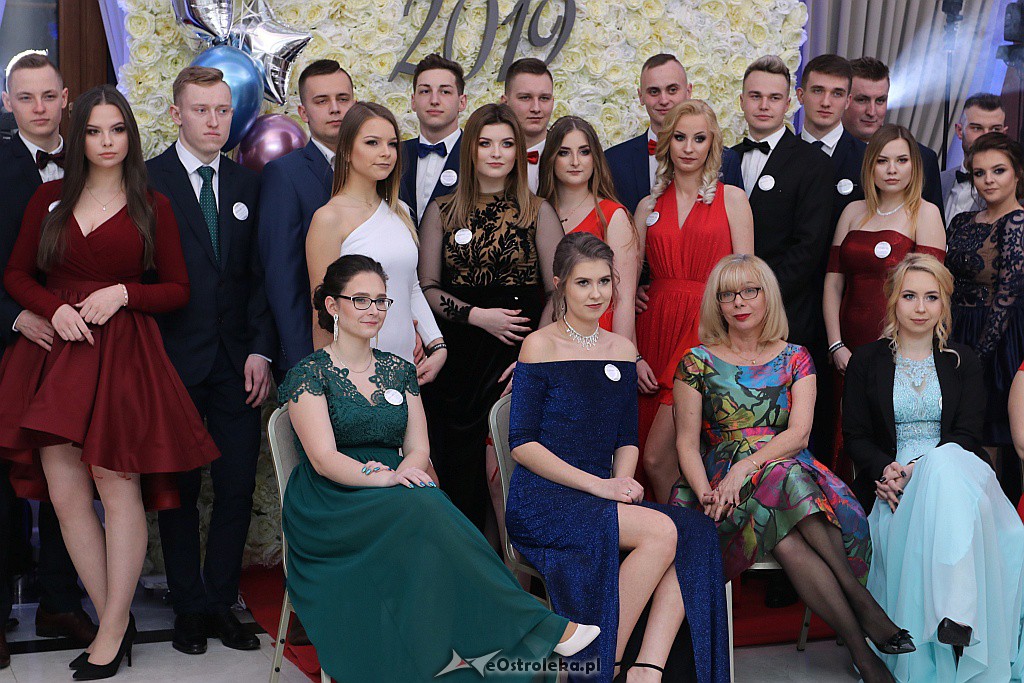 Studniówka ZSZ 3  w Ostrołęce [26.01.2019] - zdjęcie #104 - eOstroleka.pl