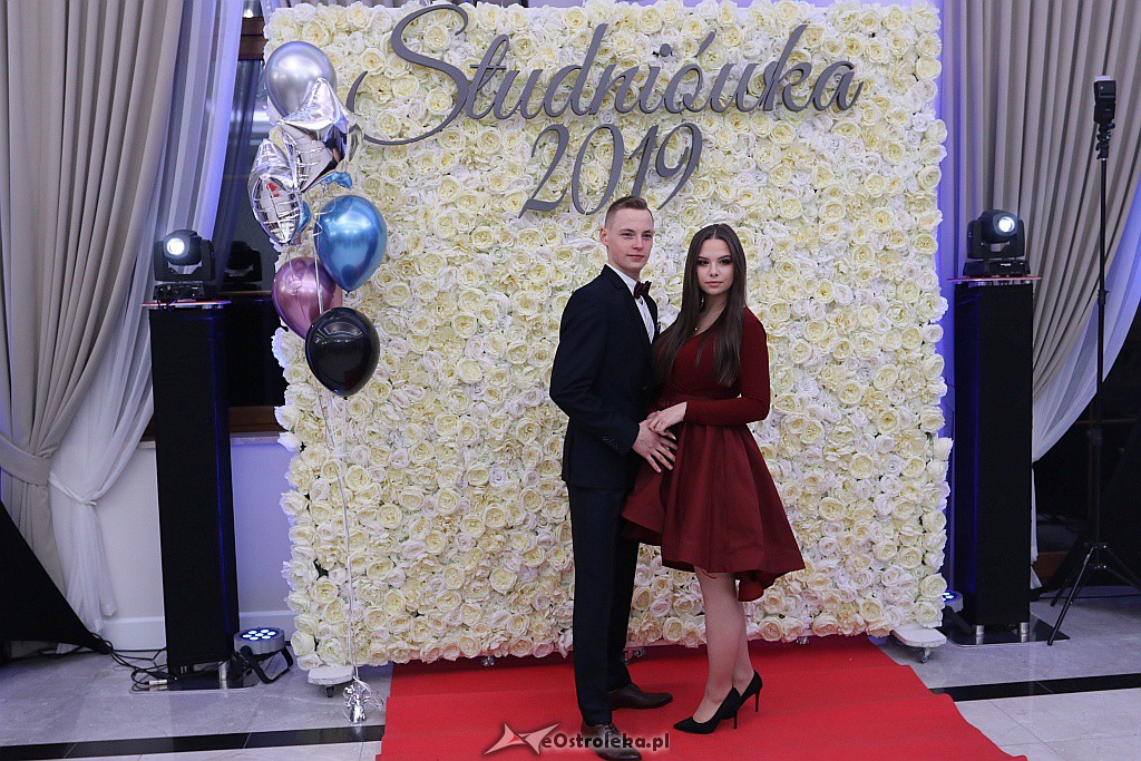 Studniówka ZSZ 3  w Ostrołęce [26.01.2019] - zdjęcie #97 - eOstroleka.pl