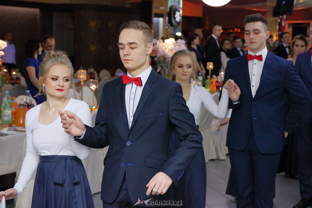 Studniówka 2019 w ZSZ nr 2 w Ostrołęce [26.01.2019] - zdjęcie #200 - eOstroleka.pl