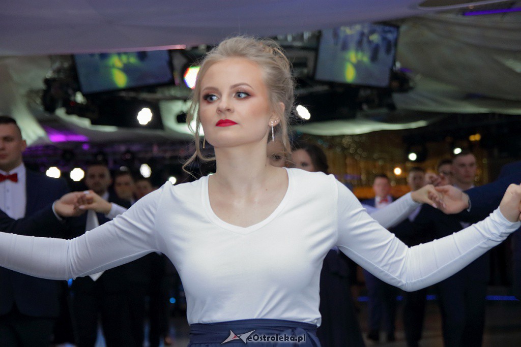 Studniówka 2019 w ZSZ nr 2 w Ostrołęce [26.01.2019] - zdjęcie #156 - eOstroleka.pl