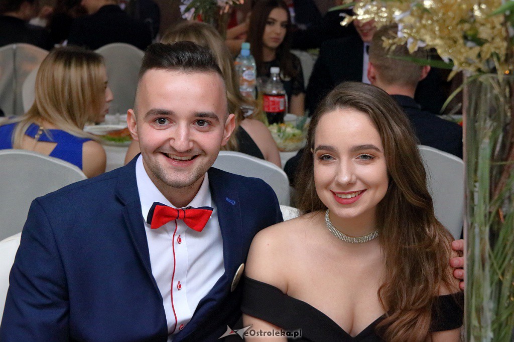 Studniówka 2019 w ZSZ nr 2 w Ostrołęce [26.01.2019] - zdjęcie #135 - eOstroleka.pl