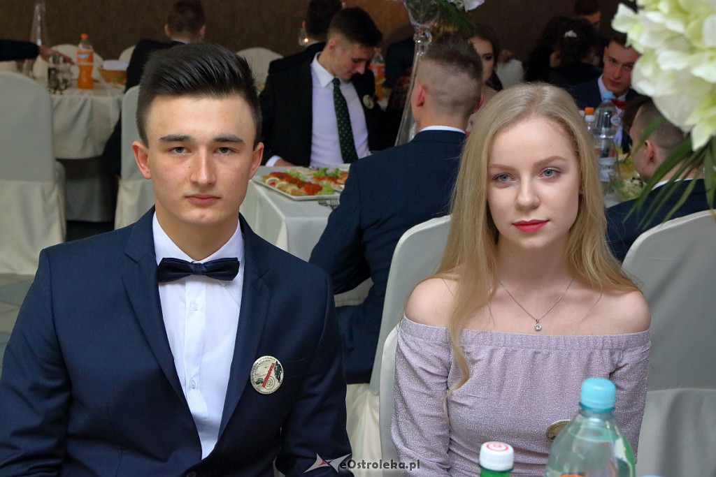 Studniówka 2019 w ZSZ nr 2 w Ostrołęce [26.01.2019] - zdjęcie #133 - eOstroleka.pl
