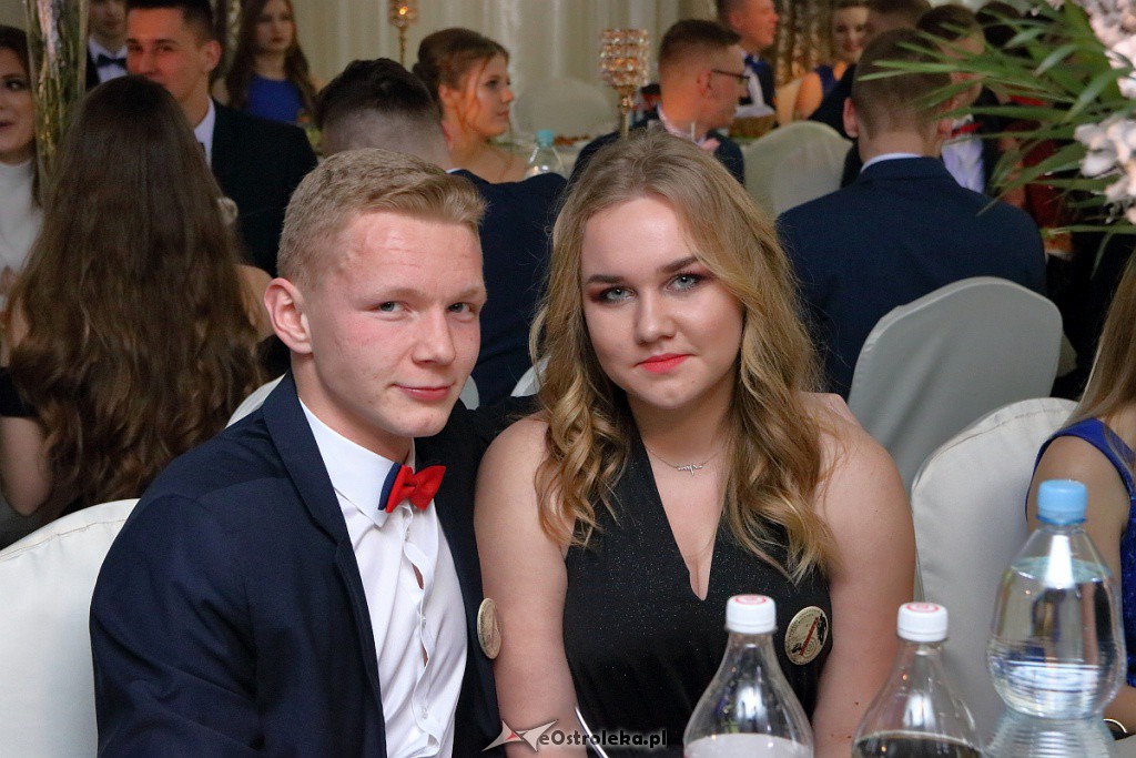 Studniówka 2019 w ZSZ nr 2 w Ostrołęce [26.01.2019] - zdjęcie #127 - eOstroleka.pl