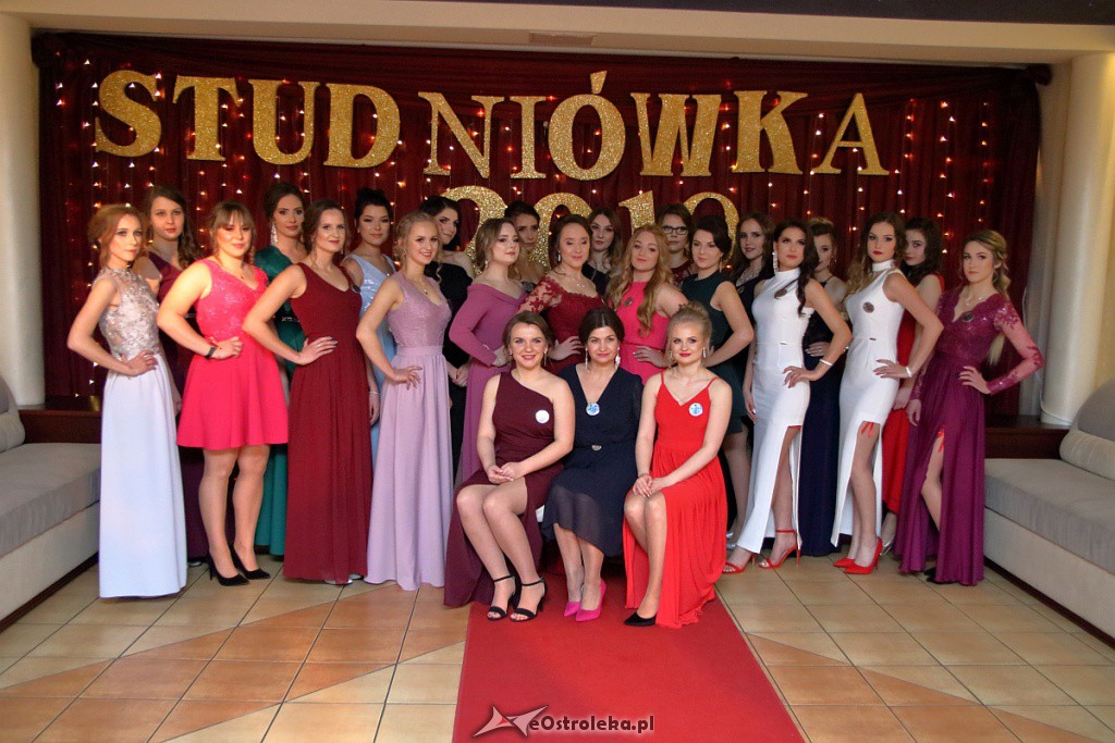 Studniówka 2019 w ZSZ nr 2 w Ostrołęce [26.01.2019] - zdjęcie #187 - eOstroleka.pl