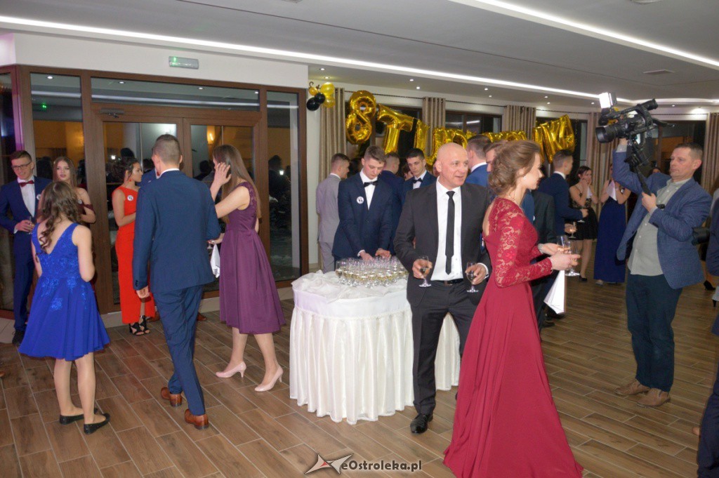 Studniówka w ZSP w Myszyńcu [26.01.2019] - zdjęcie #64 - eOstroleka.pl