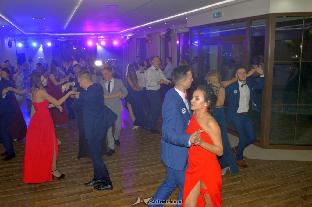 Studniówka w ZSP w Myszyńcu [26.01.2019] - zdjęcie #46 - eOstroleka.pl