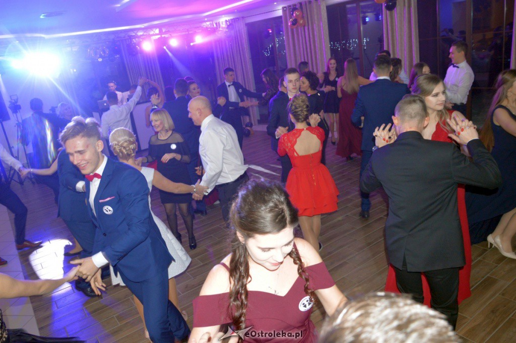 Studniówka w ZSP w Myszyńcu [26.01.2019] - zdjęcie #45 - eOstroleka.pl