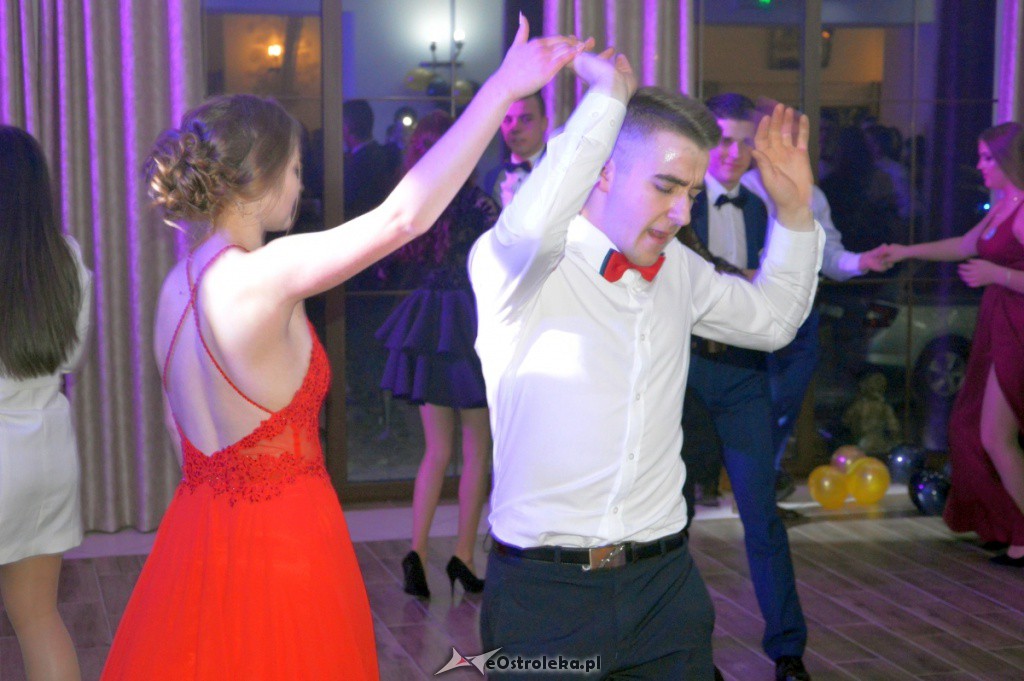 Studniówka w ZSP w Myszyńcu [26.01.2019] - zdjęcie #33 - eOstroleka.pl